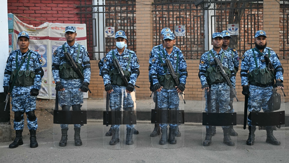 AFP__20260212__976A6UM__v1__HighRes__BangladeshPoliticsVote (2) (1).jpg